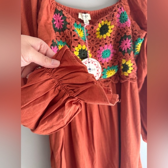 Umgee Smocked Crochet Long Sleeve Mini Dress Womens SZ M Orange Linen Blend Boho - Picture 4 of 8